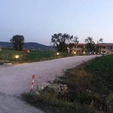 Вилла La Sosta Di Braccio Macchie  Экстерьер фото